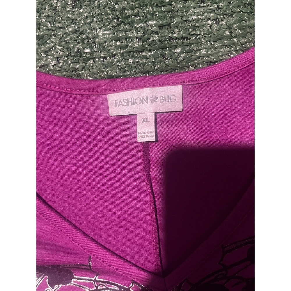Fashion Bug Purple Graphic Top – Women's - Picture 3 of 3